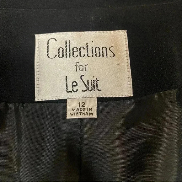 VGT Collections for Le Suit Women's Blazer Jacket 3 Front Buttons Black Size 12 - Picture 6 of 11
